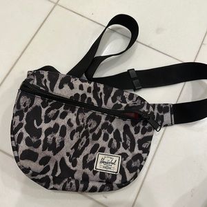 Herschel Fanny bag